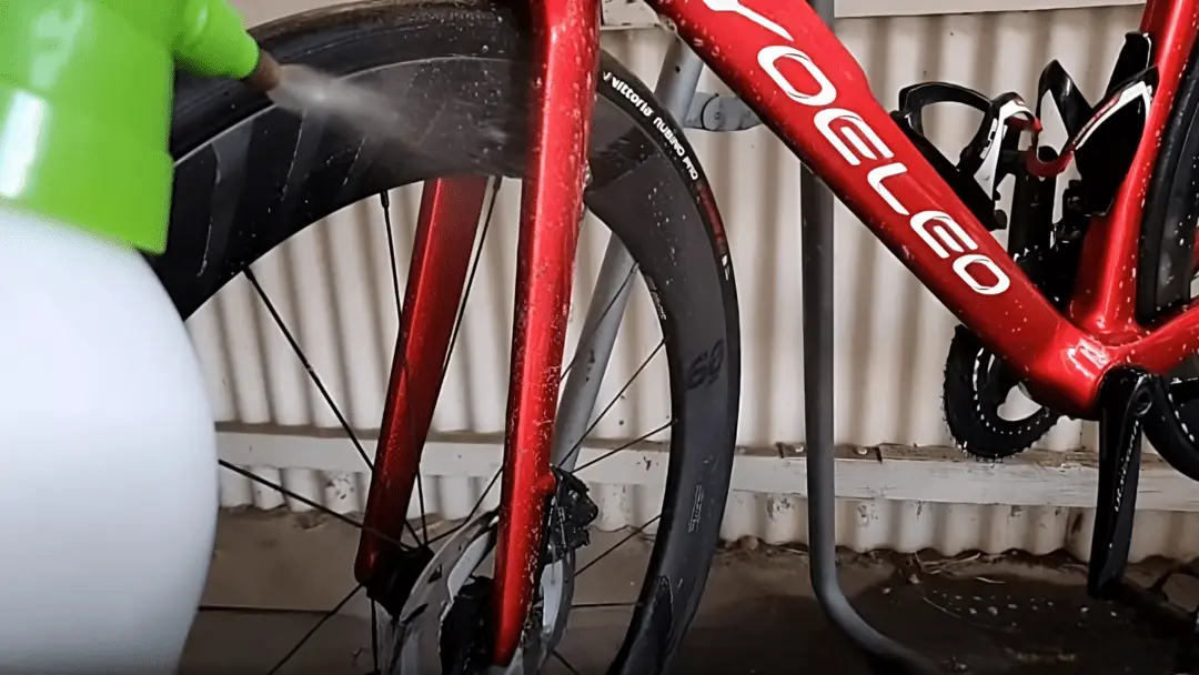 how do you clean a carbon fiber bike