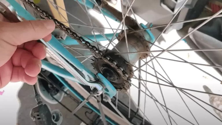 How To Tighten a Bike Chain in 4 easy steps