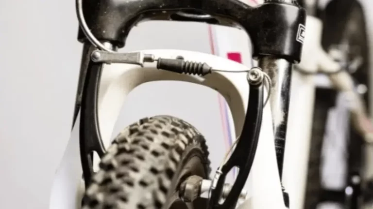 How to Adjust Bike Brake Rubs on One Side: in 7 Steps
