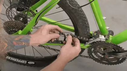 how to fix a broken chain on a bike