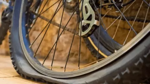 how many miles do bike tires last