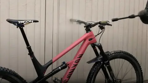 how do you clean mountain bike grips