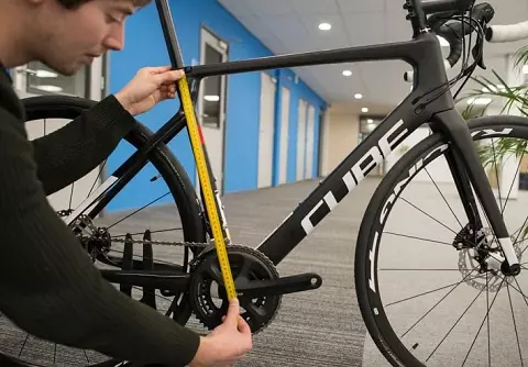 measure the stack and reach on a bike